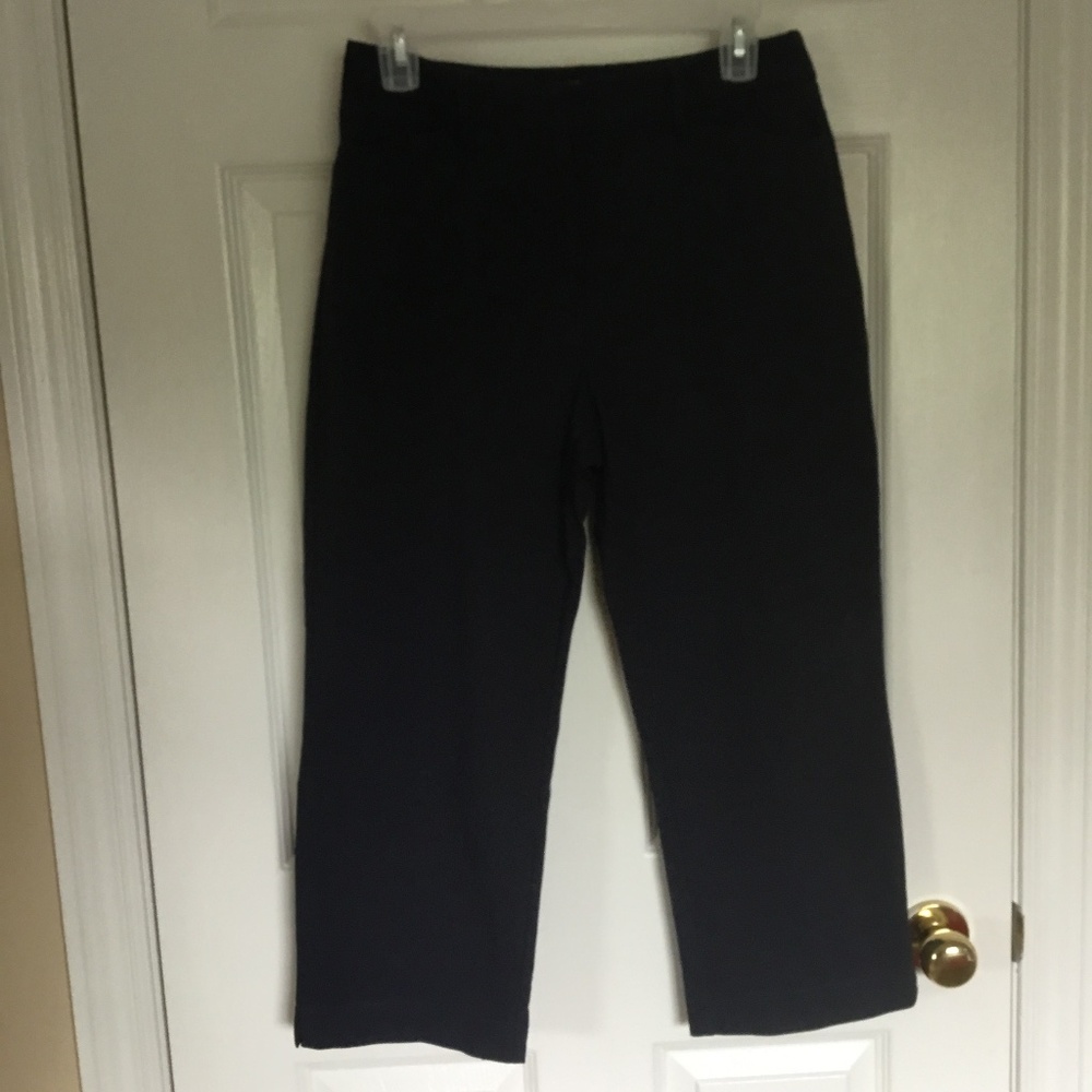 Deep Navy Capris